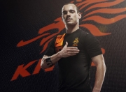 开云APP-逆转与统治，羽球场上冰与火的对决