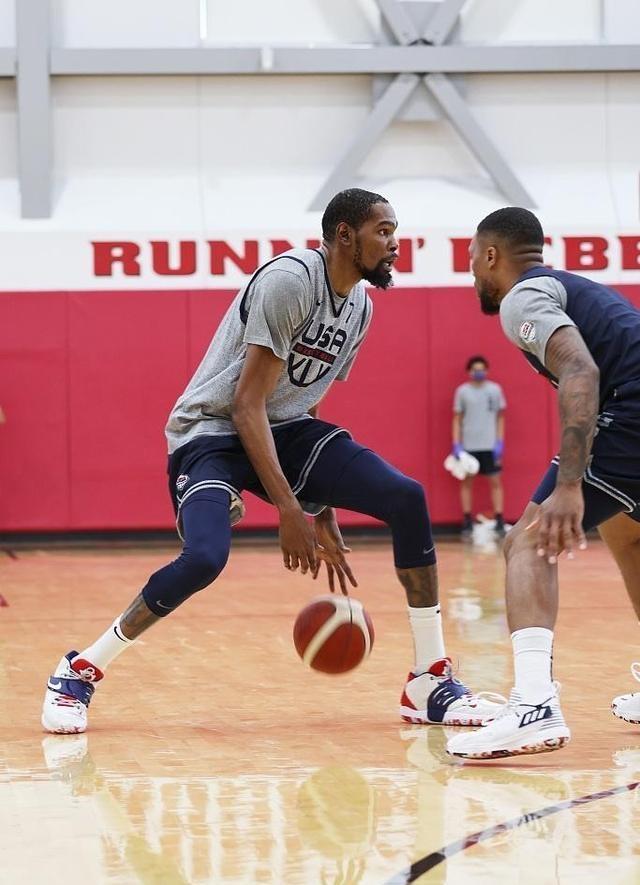 西班牙男篮横扫热火B队，杜兰特统治全场的简单介绍