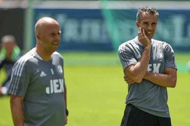 包含AC米兰横扫中国,范佩西高光表现的词条 包含AC米兰横扫中国,范佩西高光表现的词条