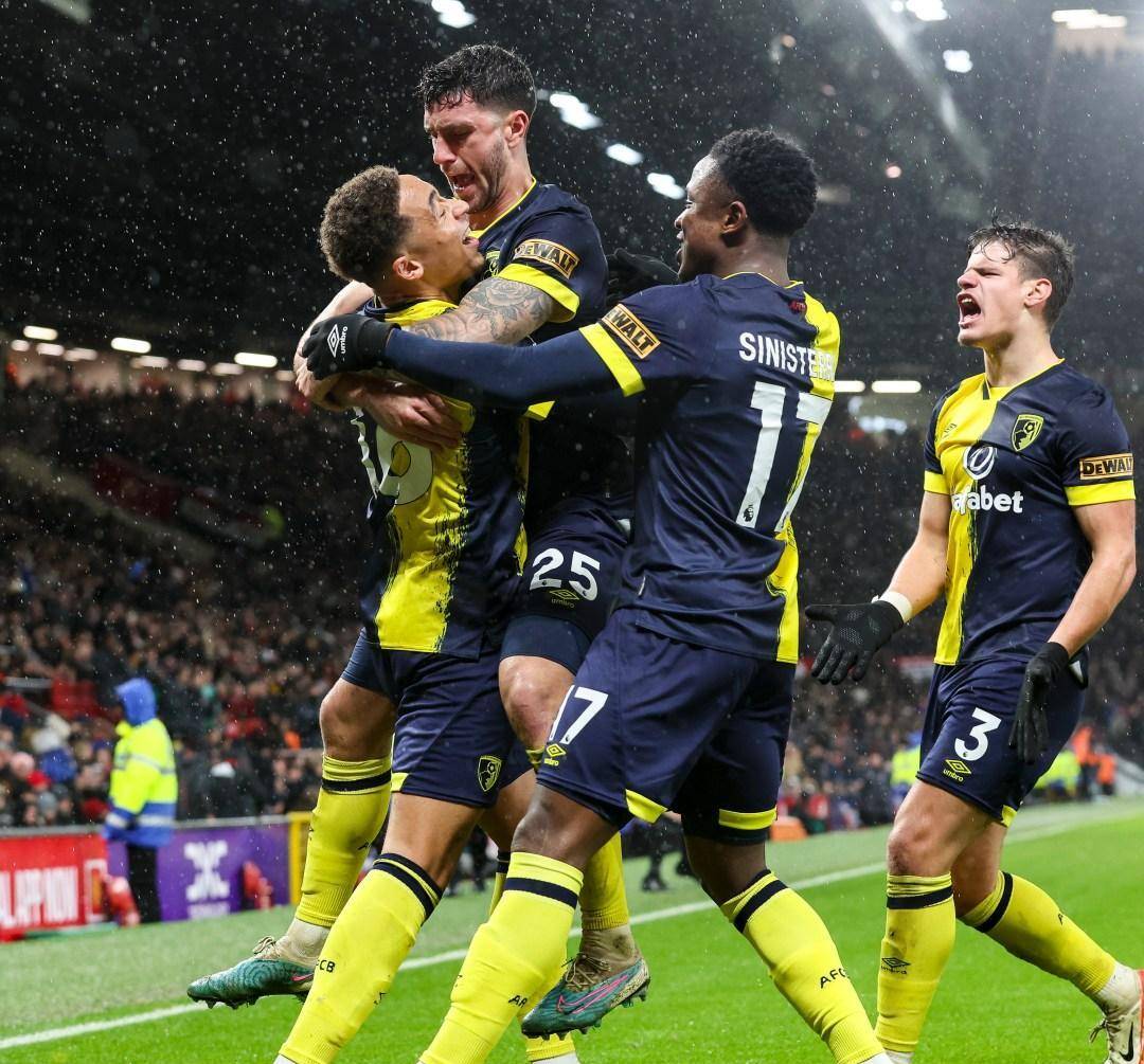 关于曼联客场战胜伯恩茅斯,取得连胜的信息 关于曼联客场战胜伯恩茅斯,取得连胜的信息