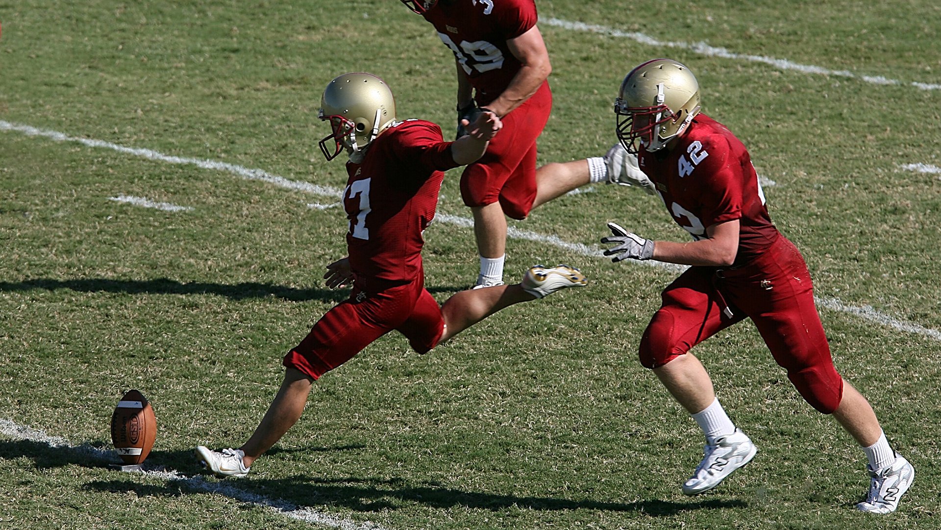 舞台越大越强，浓眉闪耀，北京队对阵雷霆的启示