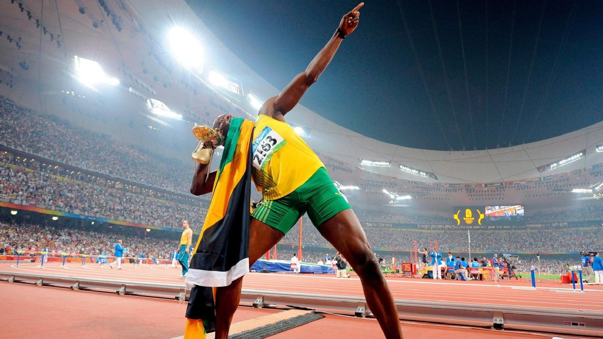 伊萨克独舞安菲尔德，瑞士铁链难锁北欧利刃，红军命脉系于一人掌中